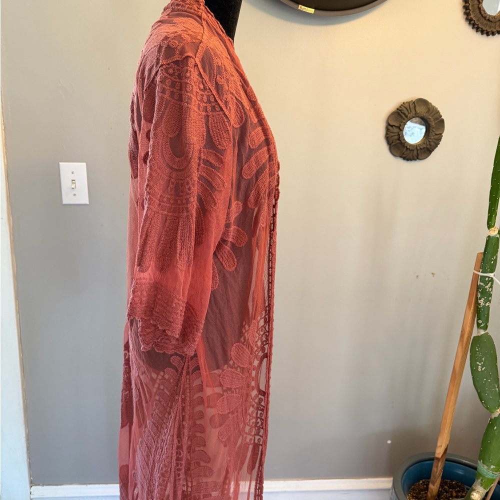 Lace Kimono - Picture 4 of 4